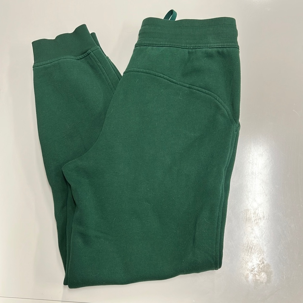 Lululemon joggers